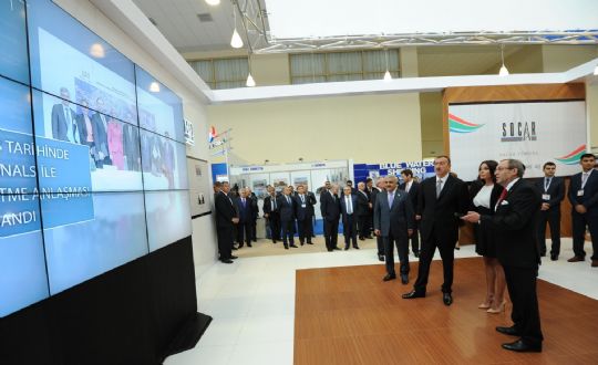 İlham Aliyev SOCAR Standındaydı