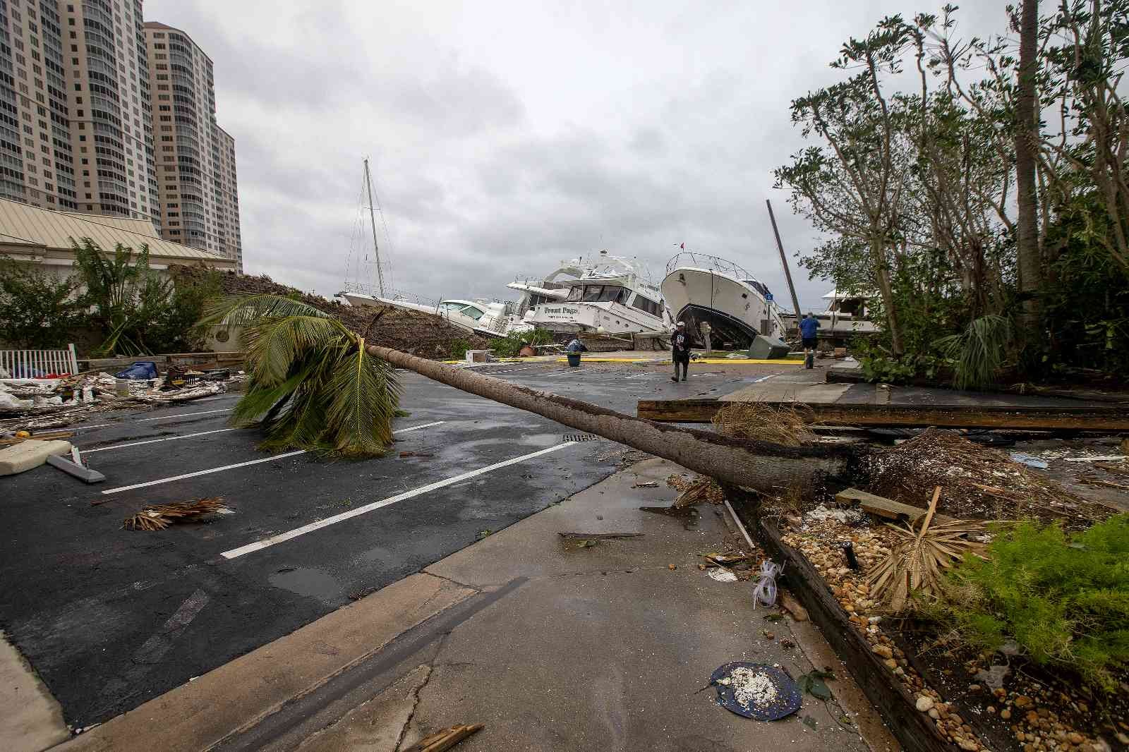 Ian Kasırgası Florida'yı darmadağın etti