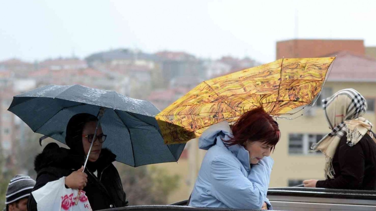 Meteorolojiden kuvvetli rüzgar ve fırtına uyarısı