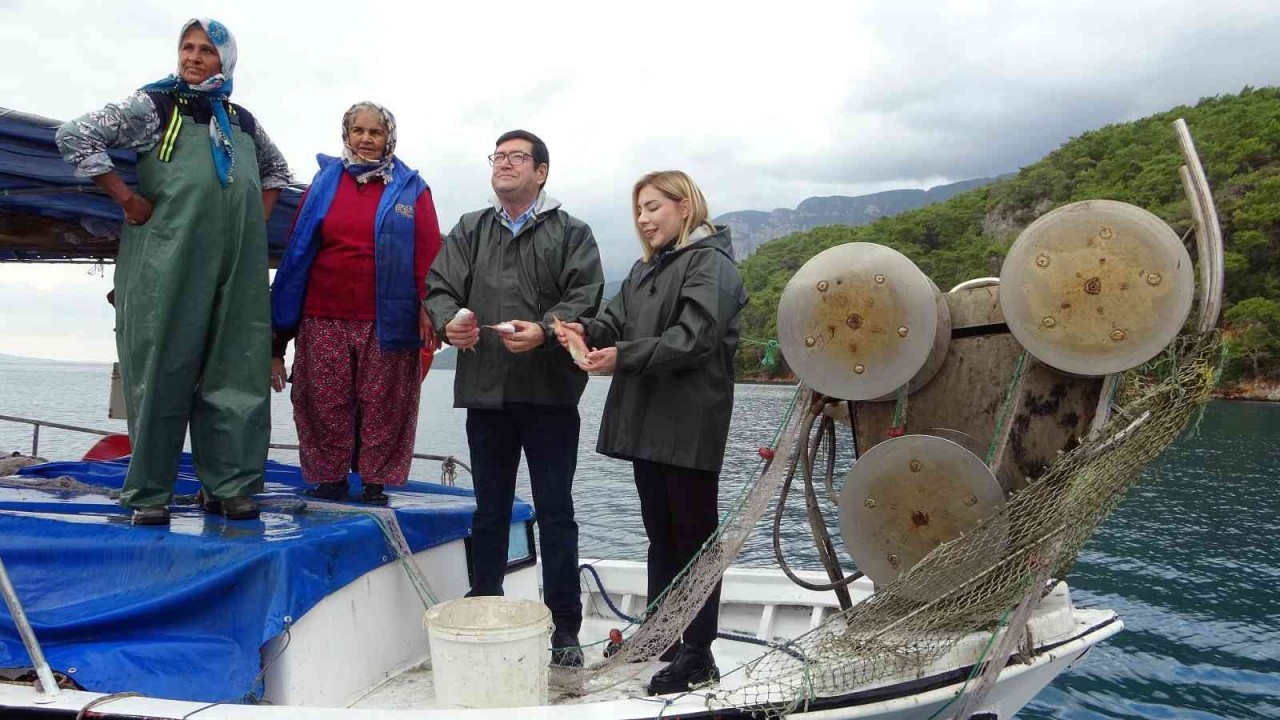 Muğla’da Dünya Balıkçılık Günü denizde kutlandı