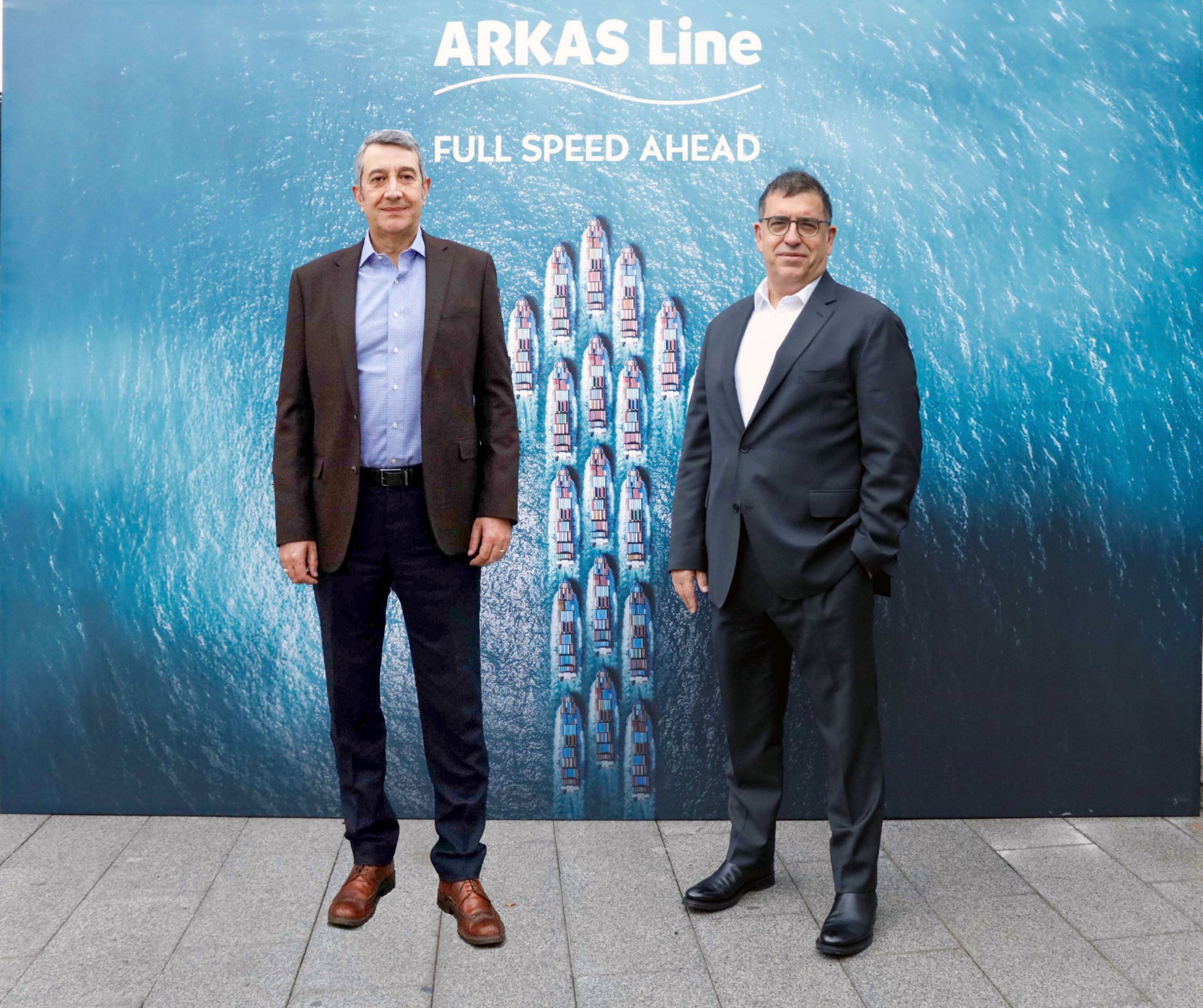 Arkas Line’ın 24 Ülke Yöneticileri İzmir’de Buluştu 