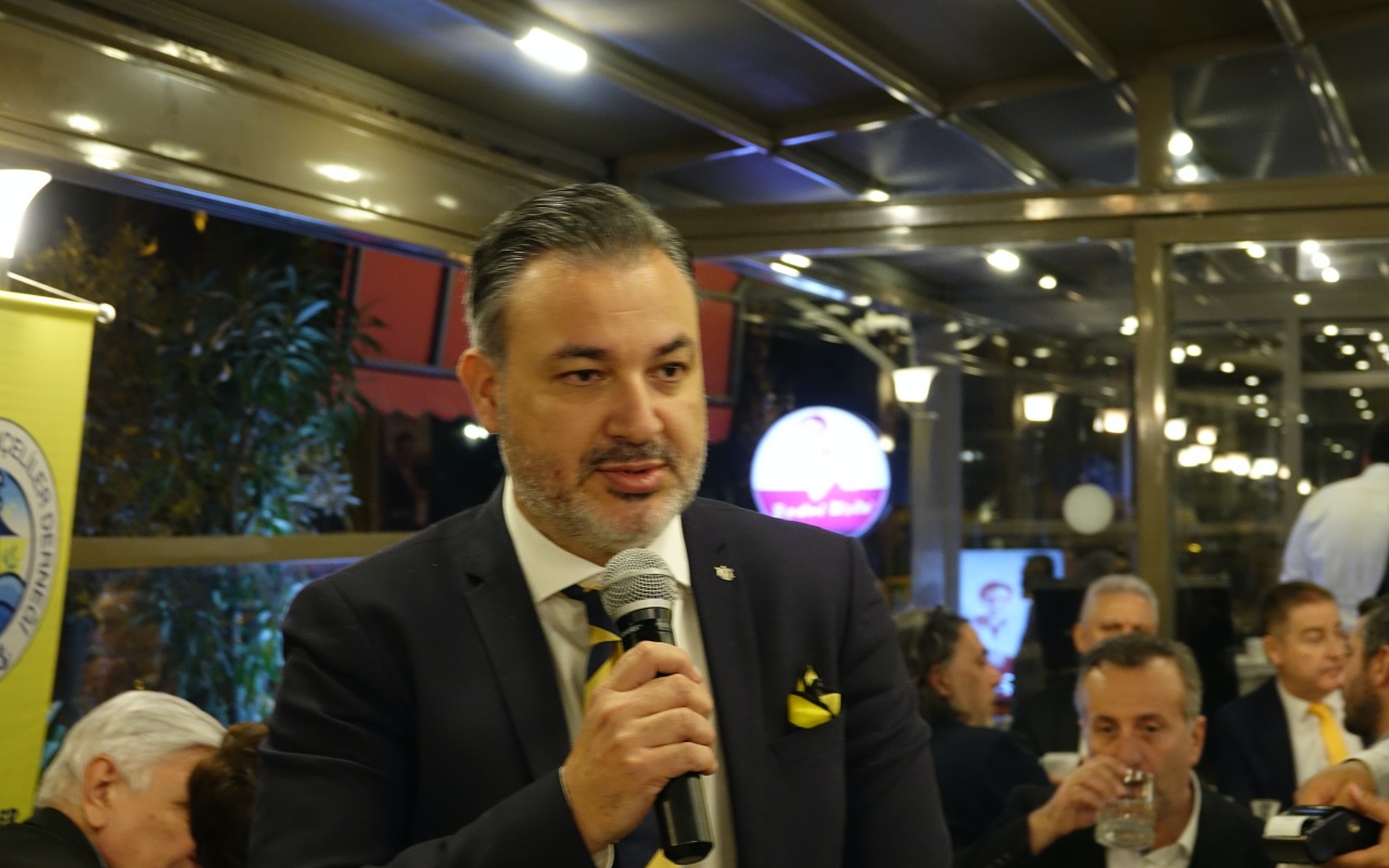 Denizci Fenerbahçeliler iftar yemeğinde bir araya geldi