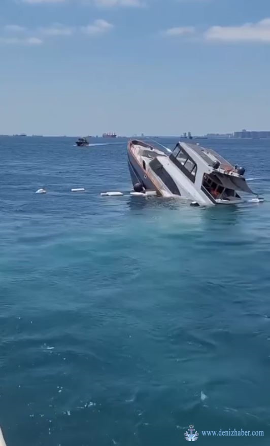 Ahırkapı açıklarında su alan tekne böyle battı