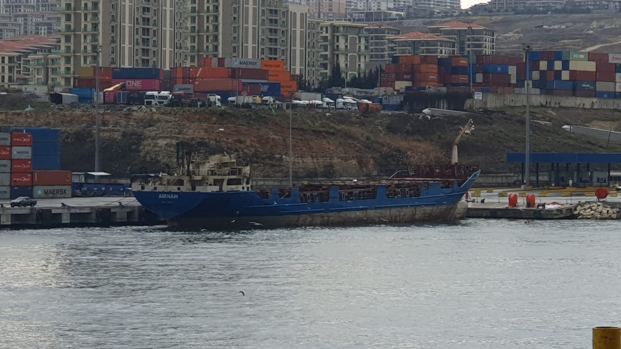 MARPORT'ta Batan AMNAH Gemisi Güvenli Şekilde Çıkarıldı